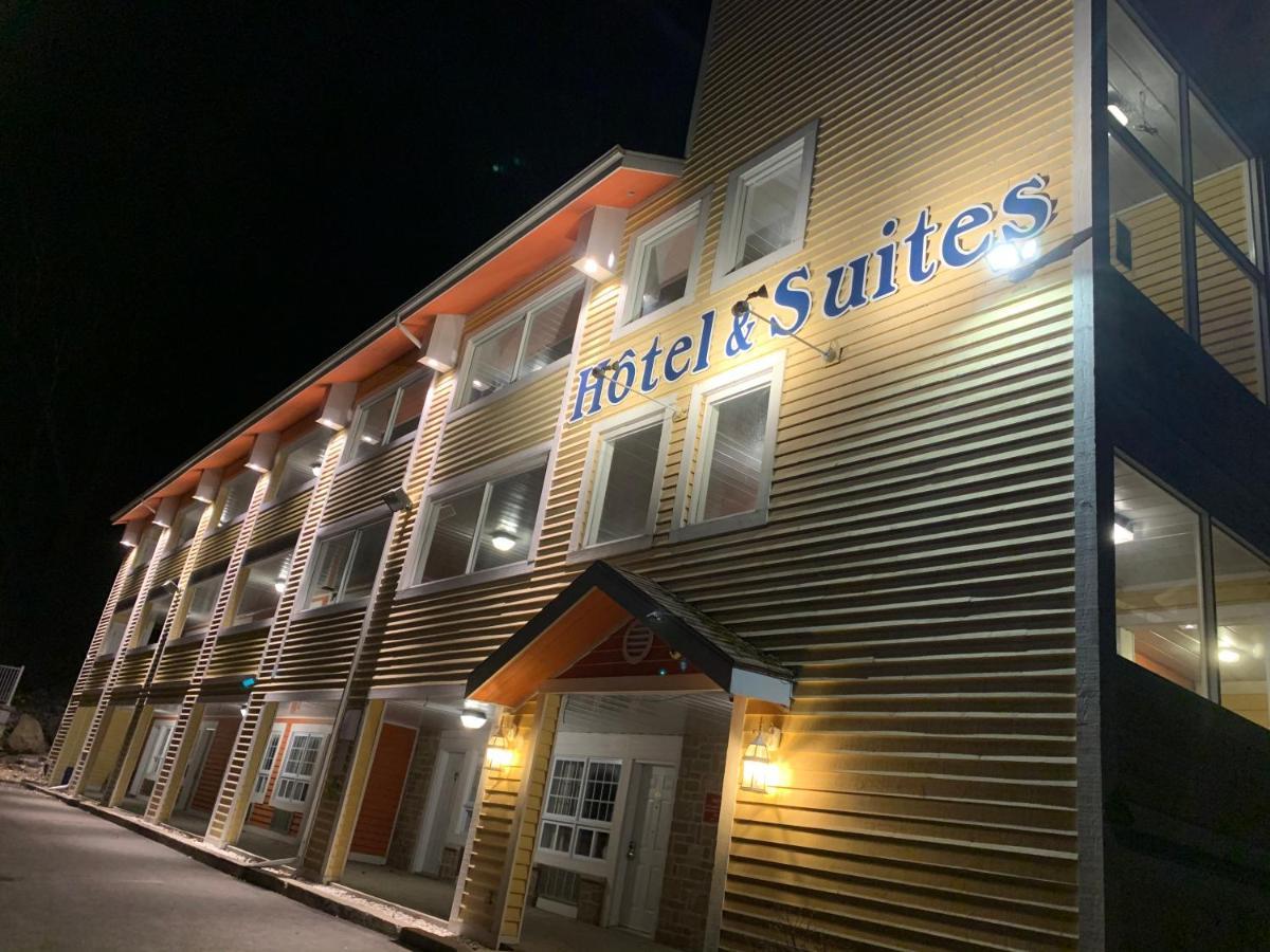 Hotel And Suites Les Laurentides Saint-Sauveur-des-Monts Екстериор снимка